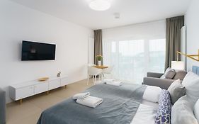 Aquamarina Prima Holiday Studios By The Beach By Noclegi Renters